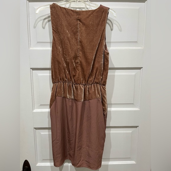 BCBGeneration dress. Size medium. Excellent used condition. - Picture 2 of 5